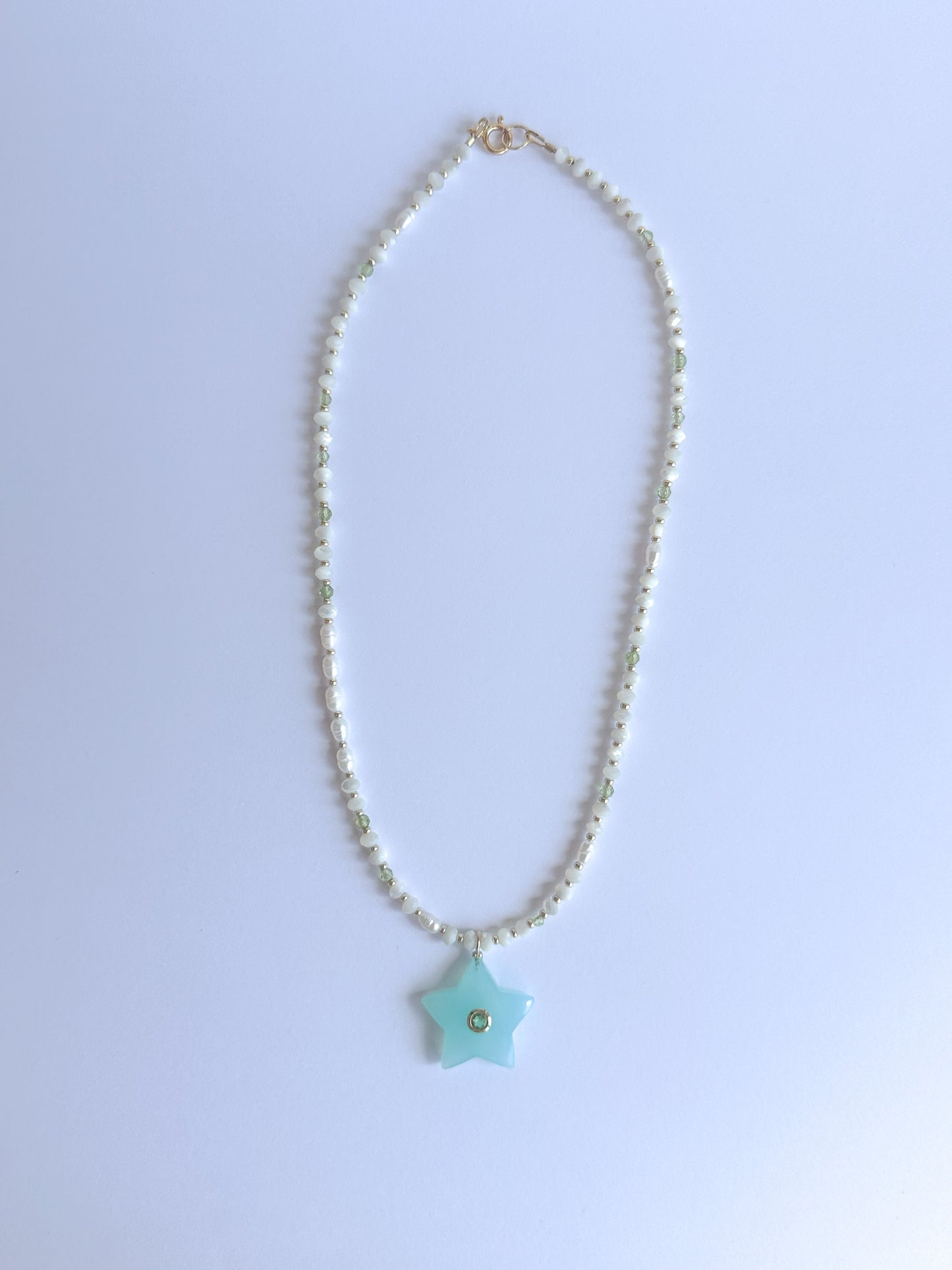 Mother of Pearl with Chalendony Star