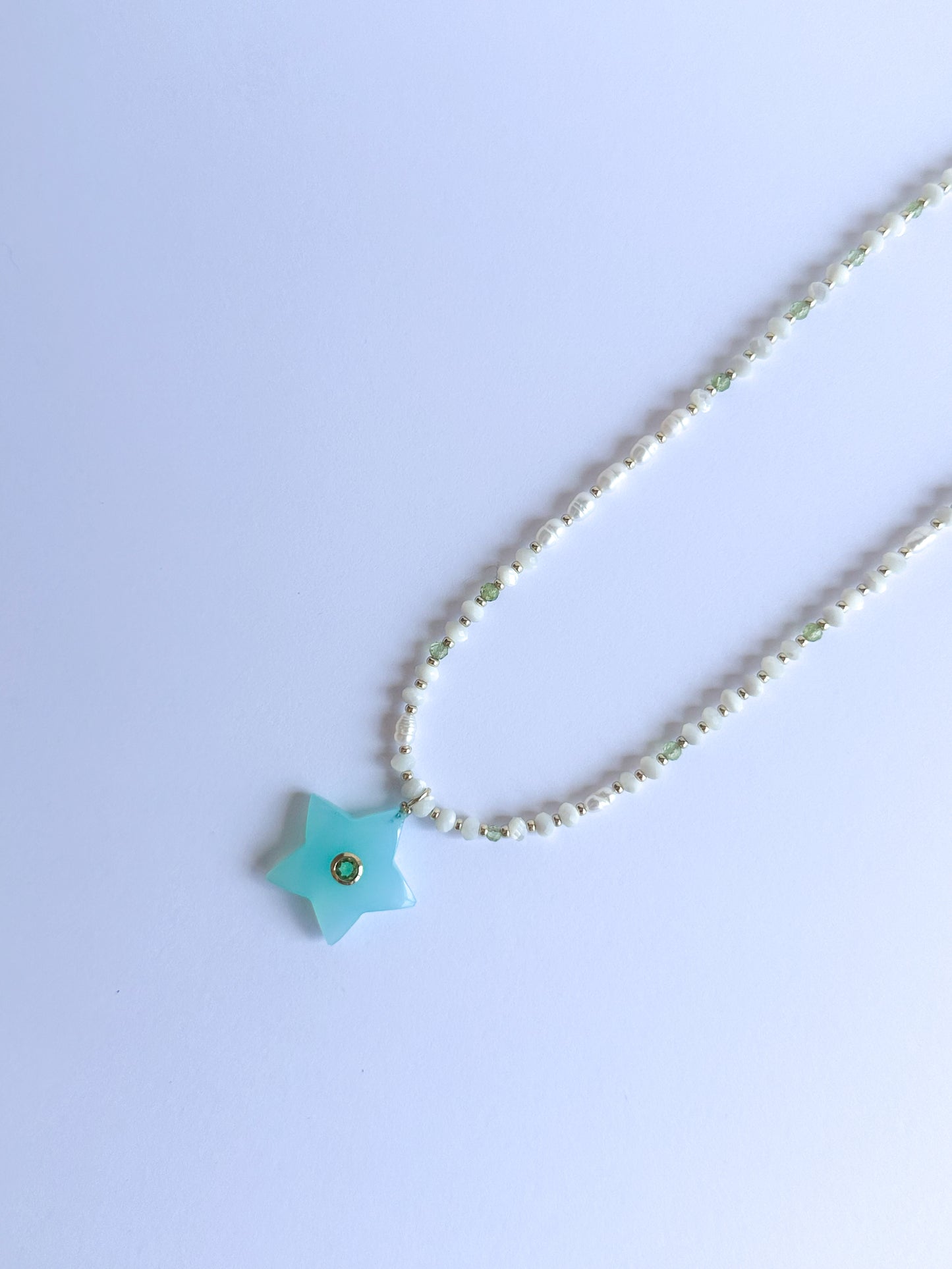 Mother of Pearl with Chalendony Star